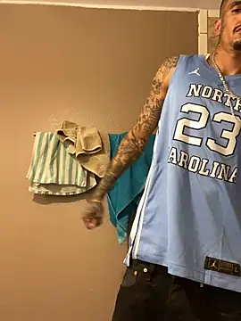 Snapshot of Prettyboiflaco chatting on 02.09.25 Prettyboiflaco online show from 02.09.25