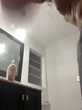 Snapshot of Prettyboiflaco chatting on 02.27.25 Prettyboiflaco online show from 02.27.25