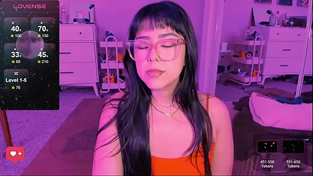 Snapshot of Evie-Luna chatting on 03.02.25 Evie-Luna online show from 03.02.25