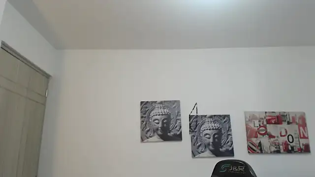 Snapshot of samuelgarcia_ chatting on 01.01.25 samuelgarcia online show from 01.01.25