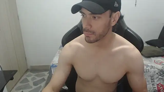 Snapshot of samuelgarcia_ chatting on 07.19.26 samuelgarcia online show from 07.19.26