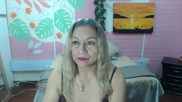 Snapshot of ZAMANTHA chatting on 03.25.26 ZAMANTHA online show from 03.25.26