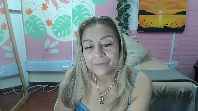 Snapshot of ZAMANTHA chatting on 07.11.26 ZAMANTHA online show from 07.11.26