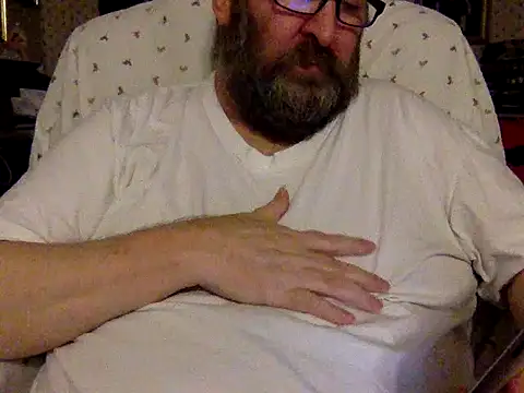 Snapshot of Drwhocares chatting on 12.02.24 Drwhocares online show from 12.02.24