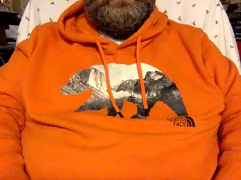 Snapshot of Drwhocares chatting on 12.06.24 Drwhocares online show from 12.06.24