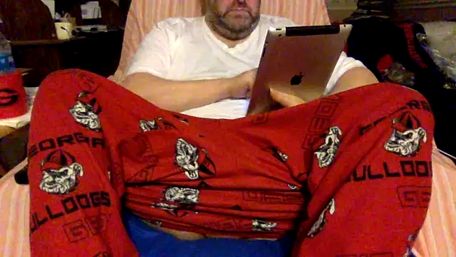 Snapshot of Drwhocares chatting on 02.07.25 Drwhocares online show from 02.07.25