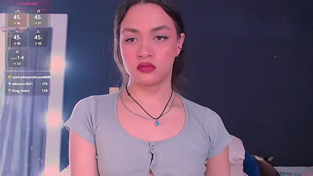 valen thompson online show from 12.15.24