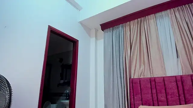 JupiteFox online show from 02.08.25