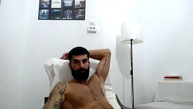 Verycutex online show from 10.23.25