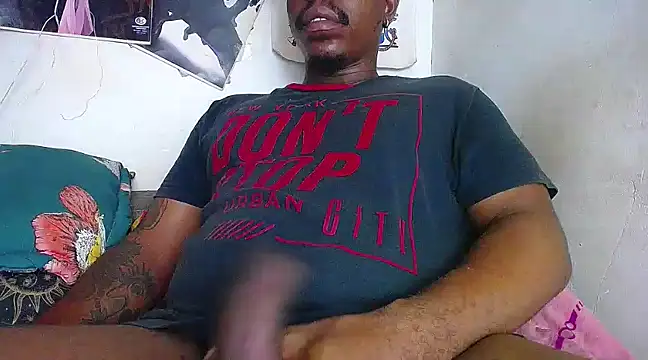 Snapshot of BlackRunning chatting on 03.15.25 BlackRunning online show from 03.15.25