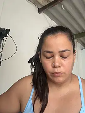 Snapshot of LAVIANITA chatting on 03.04.25 LAVIANITA online show from 03.04.25