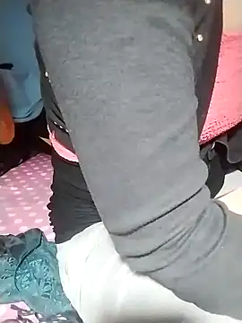 Snapshot of loveyou246 chatting on 01.23.25 loveyou246 online show from 01.23.25