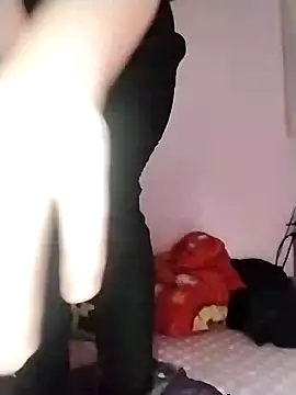 Snapshot of loveyou246 chatting on 02.04.25 loveyou246 online show from 02.04.25