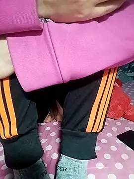 Snapshot of loveyou246 chatting on 02.20.25 loveyou246 online show from 02.20.25