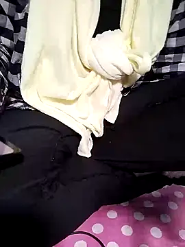 Snapshot of loveyou246 chatting on 02.23.25 loveyou246 online show from 02.23.25