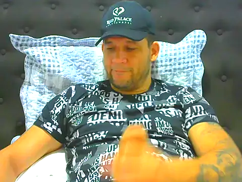 Snapshot of altenori112 chatting on 05.28.26 altenori112 online show from 05.28.26
