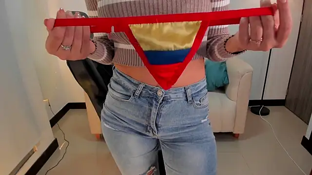 SaraParker  online show from 11.06.25