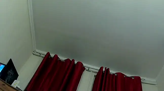 Snapshot of Karolina8787 chatting on 02.28.25 Karolina8787 online show from 02.28.25