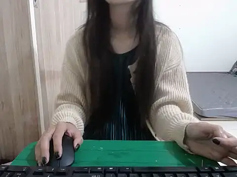 Snapshot of Sakura_Moe chatting on 12.07.24 Sakura Moe online show from 12.07.24