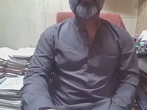 Snapshot of hairymaster95 chatting on 11.05.25 hairymaster95 online show from 11.05.25