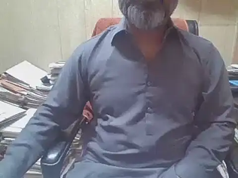 Snapshot of hairymaster95 chatting on 11.18.25 hairymaster95 online show from 11.18.25