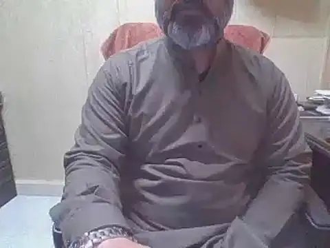 Snapshot of hairymaster95 chatting on 01.16.26 hairymaster95 online show from 01.16.26