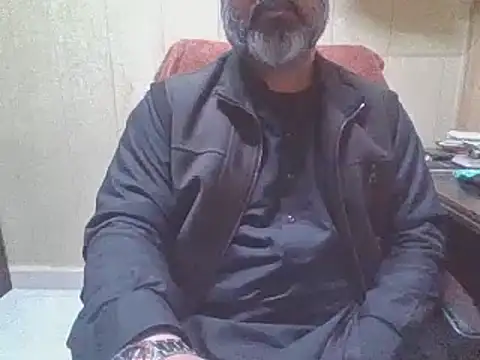 Snapshot of hairymaster95 chatting on 01.19.26 hairymaster95 online show from 01.19.26