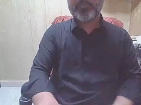 Snapshot of hairymaster95 chatting on 06.09.26 hairymaster95 online show from 06.09.26