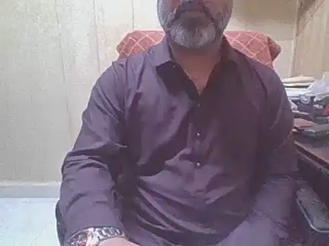 Snapshot of hairymaster95 chatting on 06.10.26 hairymaster95 online show from 06.10.26