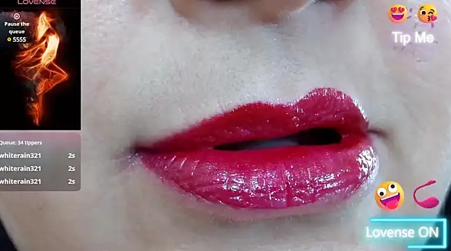 Kerly Doll online show from 01.25.25