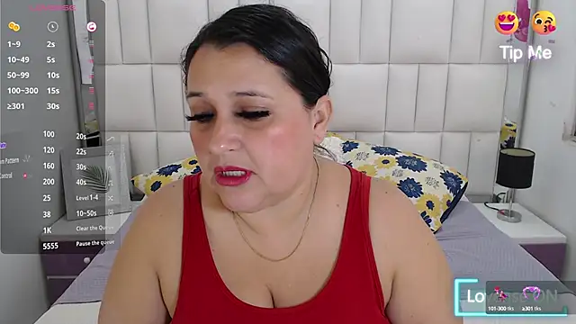 Kerly Doll online show from 02.25.25