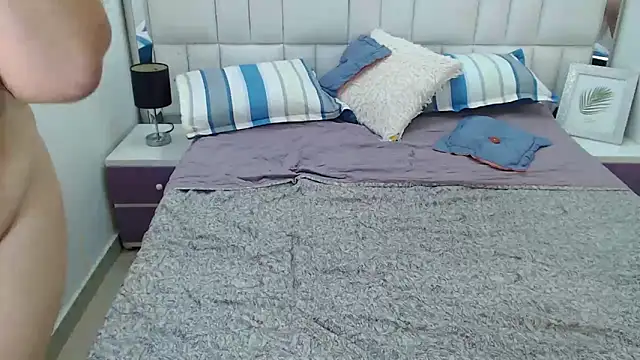 Kerly Doll online show from 03.21.25