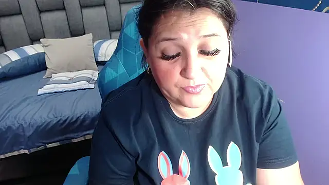 Kerly Doll online show from 11.11.25