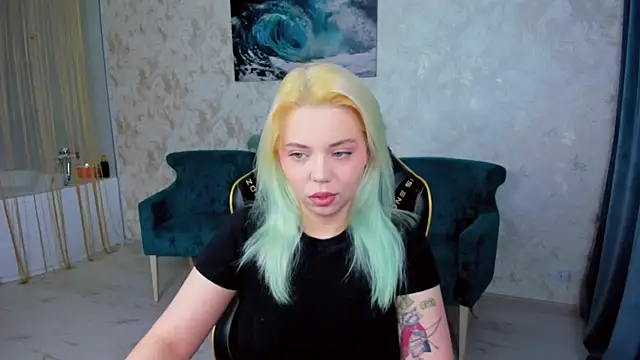 EnergyBunny 1 online show from 11.25.25