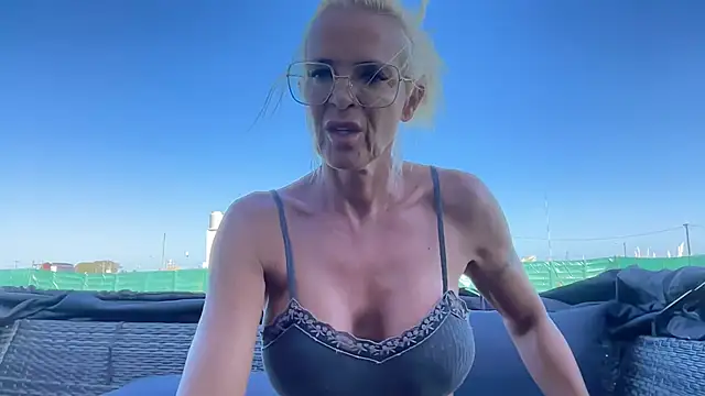 Reyna63 online show from 03.02.26