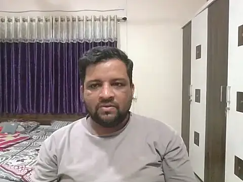 Snapshot of dhruv_love chatting on 05.15.26 dhruv love online show from 05.15.26