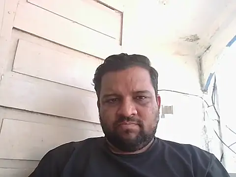Snapshot of dhruv_love chatting on 05.25.26 dhruv love online show from 05.25.26
