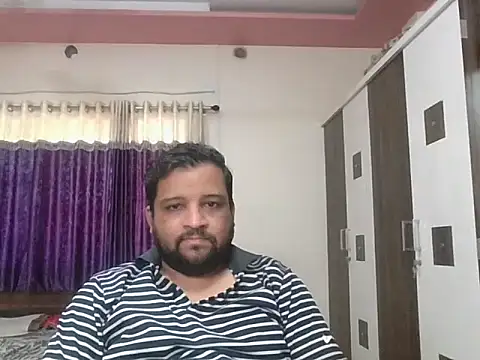 Snapshot of dhruv_love chatting on 05.30.26 dhruv love online show from 05.30.26