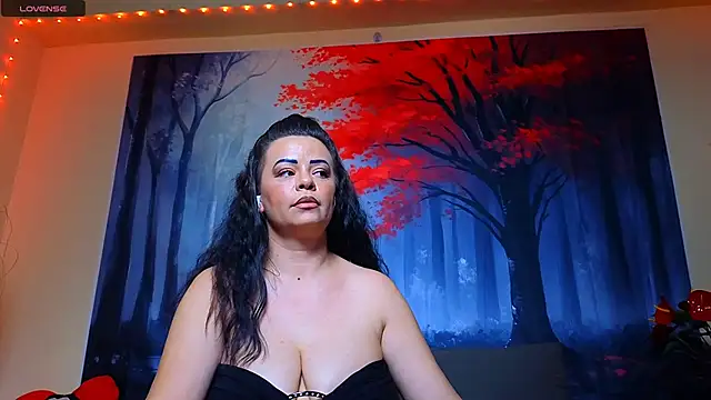 ElizabethEven online show from 03.21.25