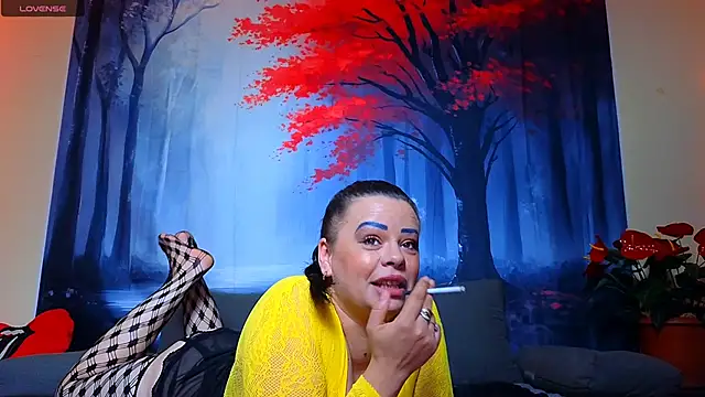 ElizabethEven online show from 03.22.25