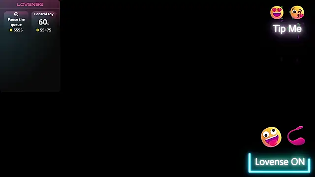 Snapshot of Novy73 chatting on 05.20.26 Novy73 online show from 05.20.26