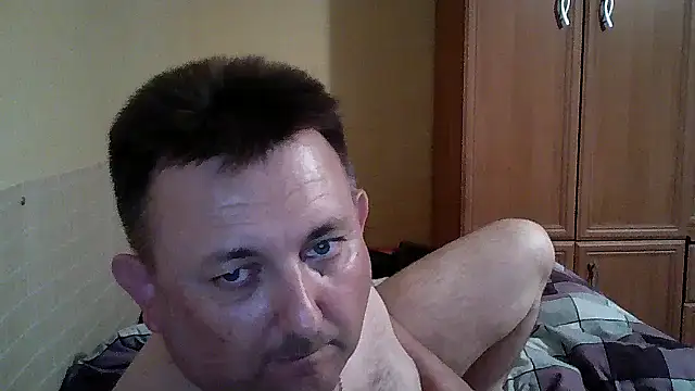 Snapshot of Novy73 chatting on 06.09.26 Novy73 online show from 06.09.26