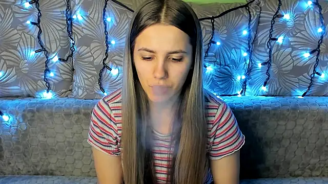 MaggieCake online show from 12.24.24