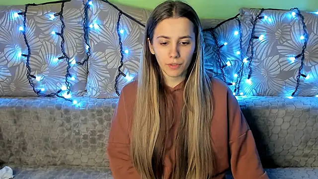 MaggieCake online show from 12.26.24