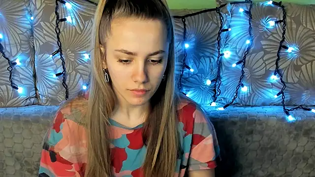 MaggieCake online show from 01.31.25