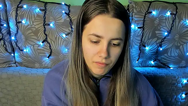 Snapshot of MaggieCake chatting on 02.09.26 MaggieCake online show from 02.09.26