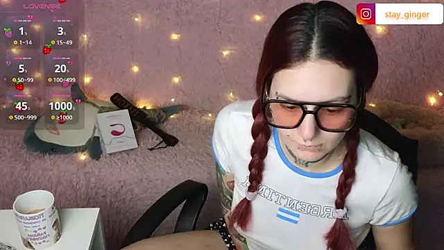 Ginger Stay online show from 03.01.25