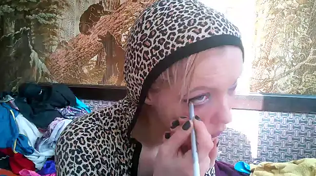 Snapshot of WildMissNiks chatting on 03.01.25 WildMissNiks online show from 03.01.25