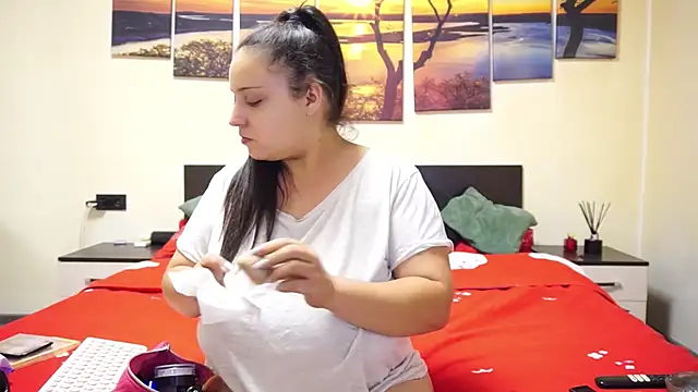 adelline online show from 09.27.25