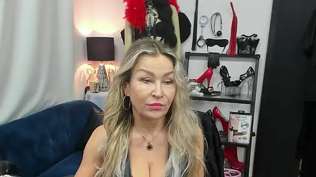 crystaLUX online show from 11.13.25